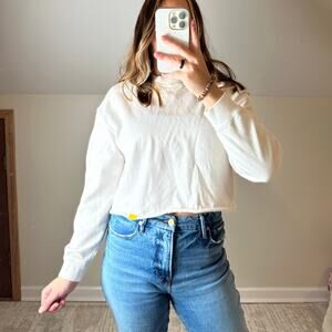 yellow label: White Cropped Long Sleeve Tee
